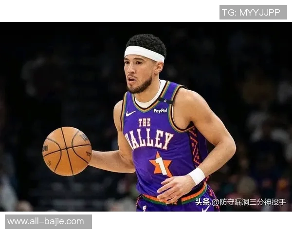 布克回应连吃两次技术犯规称裁判未看见错误导致掘金获得球权