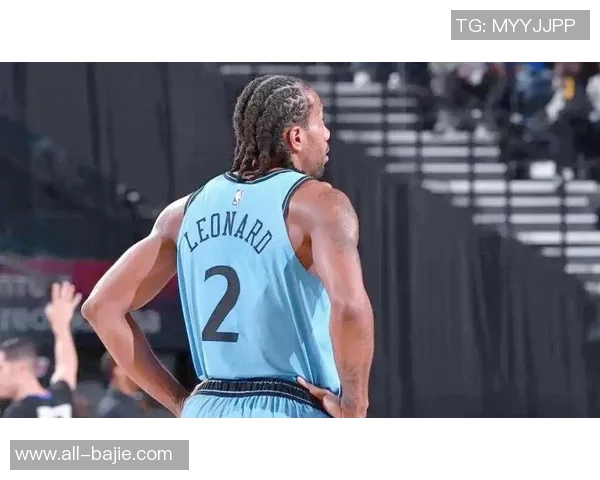 效率一般！莱昂纳德半场11投得到11分另有2板1助1断