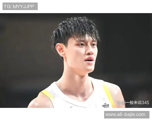 曾凡博加时被换下场无缘关键时刻令人心痛机会难得令人惋惜 曾凡博加时被换下场无缘关键时刻令人心痛机会难得令人惋惜